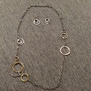 Premier Designs necklace and earrings